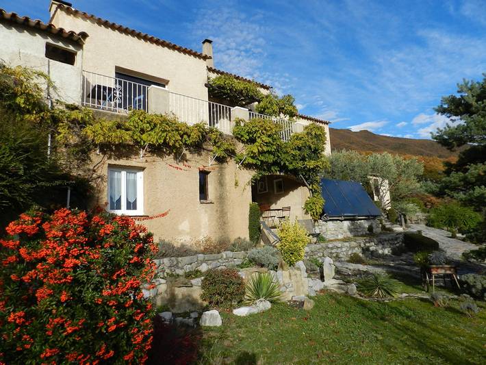 Location de vacances pour 2 personnes, avec jardin dans les Alpes-de-Haute-Provence - 2