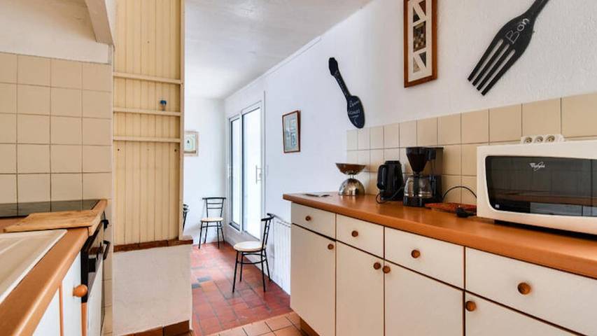 Gîte pour 9 personnes, avec jardin dans Plage des sables d'or - 4