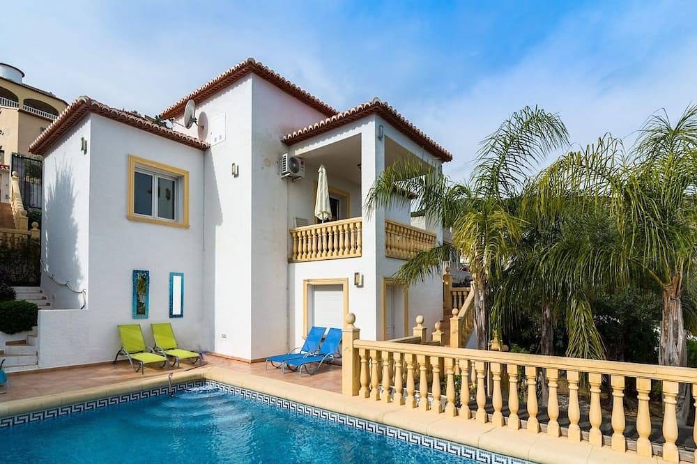 Villa en Pedreguer con Vista al Mar y Piscina in Pedreguer, Costa Blanca