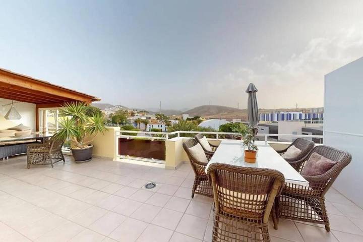 Appartement de vacances pour 2 personnes, avec vue et terrasse, adapté aux familles