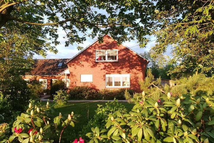 Ferienhaus für 6 Personen, mit Terrasse und Garten in Westerholt