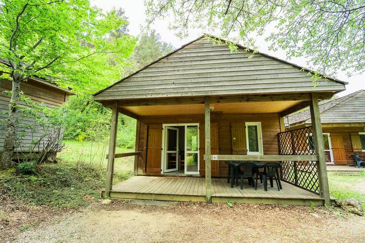 Chalet pour 5 personnes, avec Terrasse et Piscine