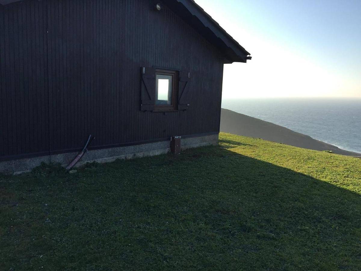 Two-Bedroom Chalet in Praia das Bombillas (Carballo), Carballo