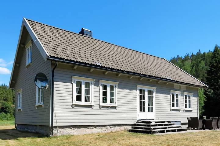 Ferienhaus für 8 Personen, mit Terrasse und Garten - 1