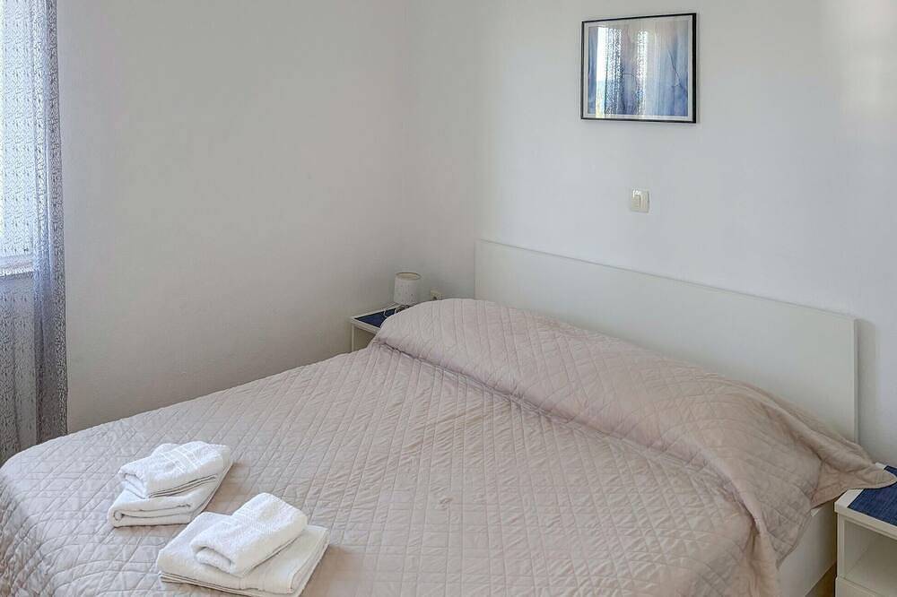 Ganze Wohnung, Amazing apartment in Podgora with house sea view in Podgora, Makarska Riviera