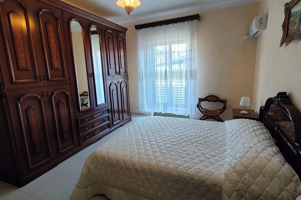 Orange House in Cattolica Eraclea, Agrigento Provinz
