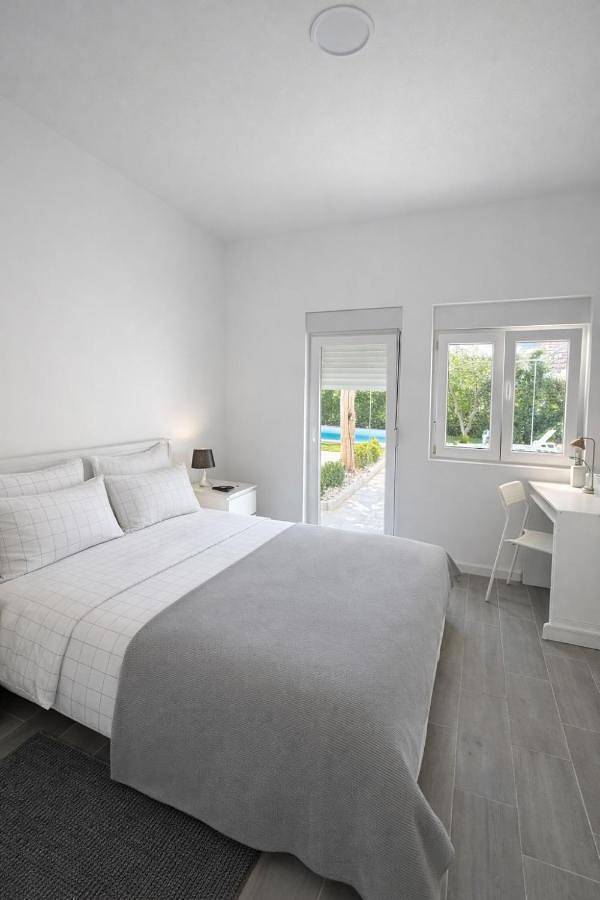 Gîte pour 2 personnes, avec vue ainsi que piscine et jardin dans Pinhal Novo - 4