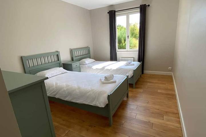 Location de vacances pour 8 personnes, avec jardin à Chalais - 2