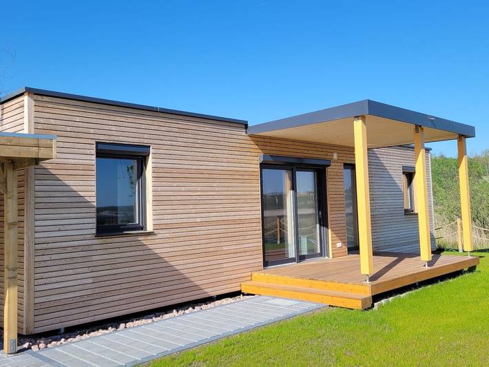 Ferienhaus für 4 Personen, mit Terrasse und Garten sowie Seeblick in Niederlausitz