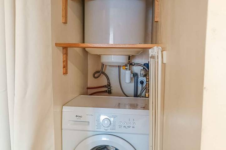 Appartement entier, Villa Reiala Plan-de-Cuques - Studio tout confort in Plan-de-Cuques, Côte méditerranéenne (France)