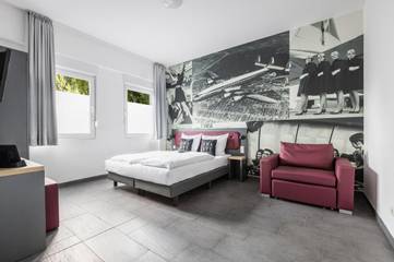 Hotel für 3 Personen, mit Terrasse in Köln