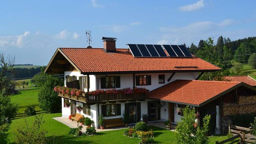 Ferienwohnung für 4 Personen, mit Balkon in Saulgrub