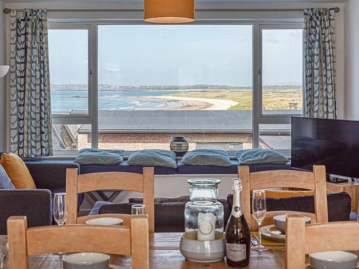 Holiday rental for 4 people, with Balcony and Ocean view as well as Garden in Rhoscolyn