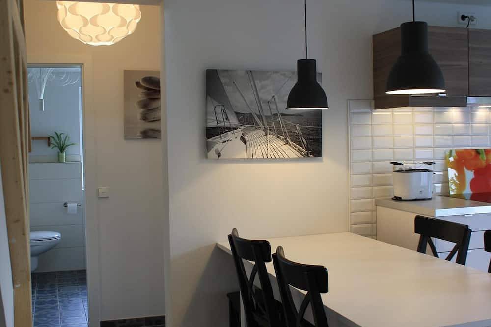 Ganze Wohnung, Charmante Ferienwohnung in Konstanz in Konstanz, Obersee (Bodensee)