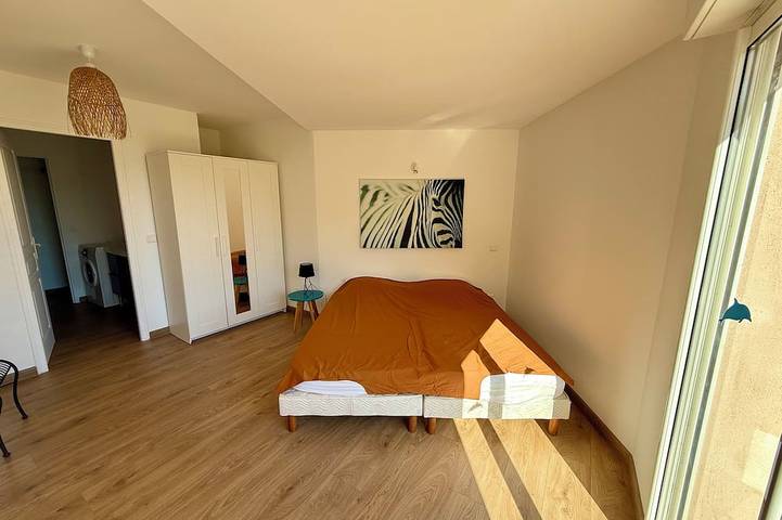 Villa vista mare, spaziosa, tranquilla, piscina privata riscaldata in Sari-Solenzara, Sartène e dintorni