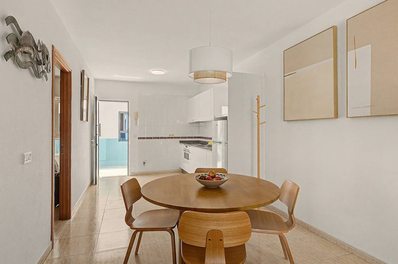 Geheel appartement, Vakantie Appartement "Callao Beach 6" met Uitzicht op Zee, Terras & Wi-Fi in Punta de las Mujeres, Haría