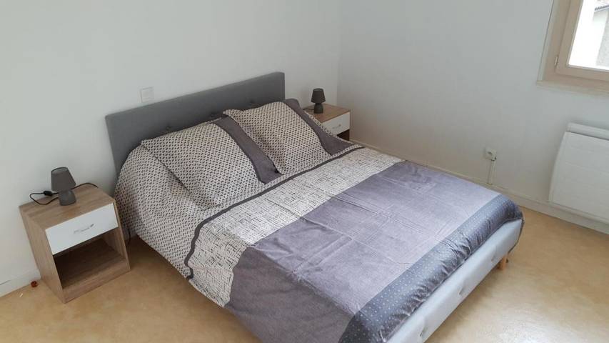 Gîte pour 6 personnes, avec vue et jardin à Mercus-Garrabet - 2