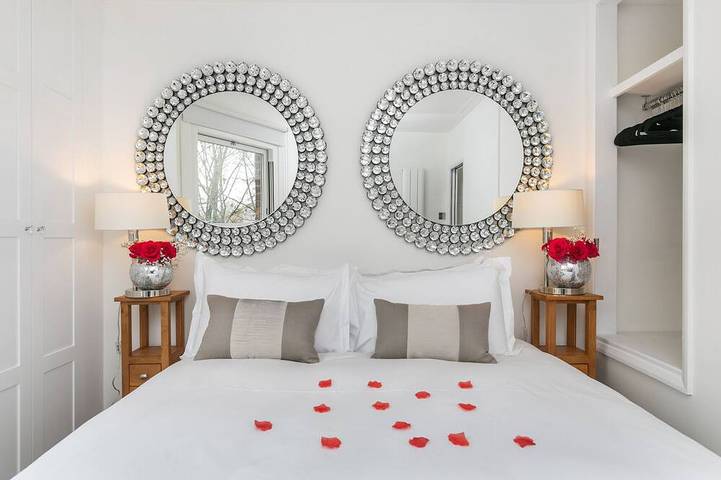 The Nestle House City Centre Luxury in Winchester, South Downs
