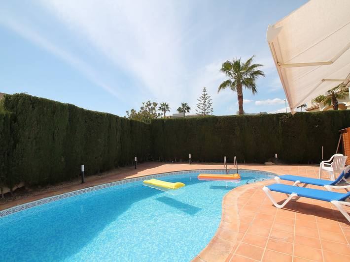 Ferienhaus für 10 Personen, mit Pool und Garten - 1