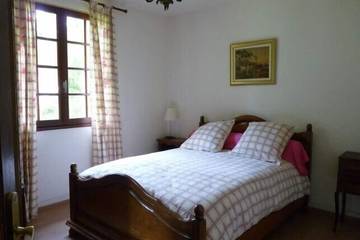 Location De Vacances pour 6 Personnes dans La Ferté-Saint-Cyr, Vallée de la Loire, Photo 3