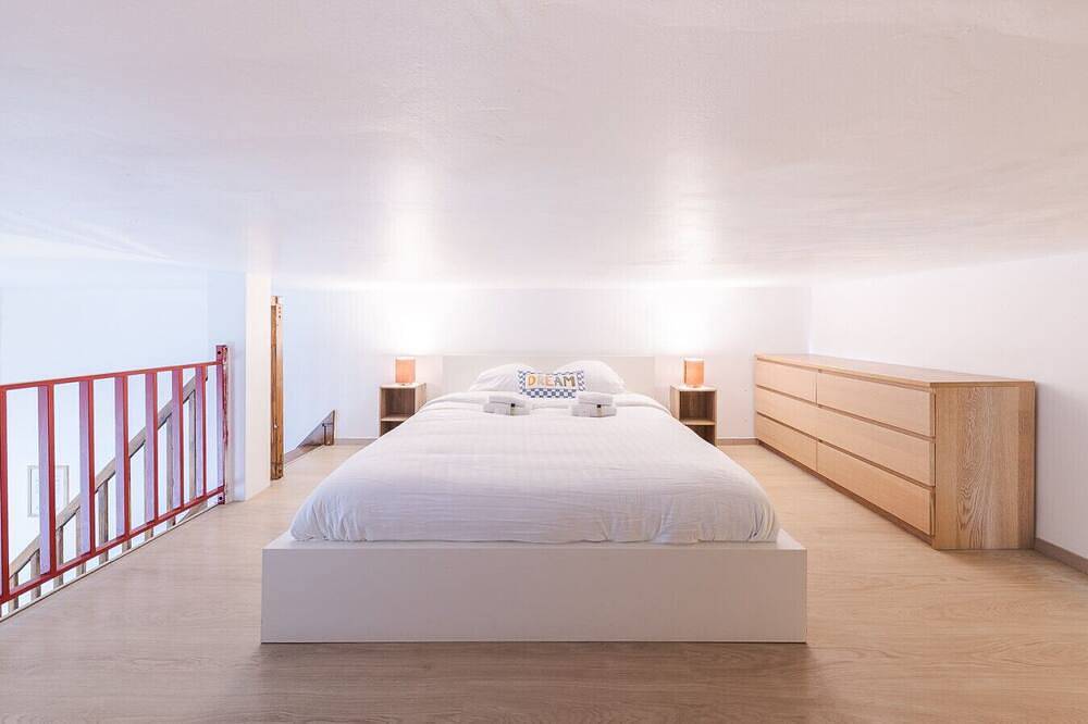 Appartement entier, Le Duplex de la Gare 2 couchages in Neuilly-Plaisance, Seine-Saint-Denis