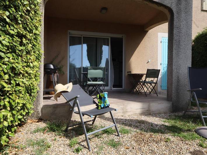 Appartement de vacances pour 4 personnes, avec piscine et terrasse