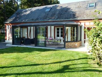 Gîte pour 6 personnes, avec jardin et terrasse, animaux acceptés à Bordeaux-Saint-Clair