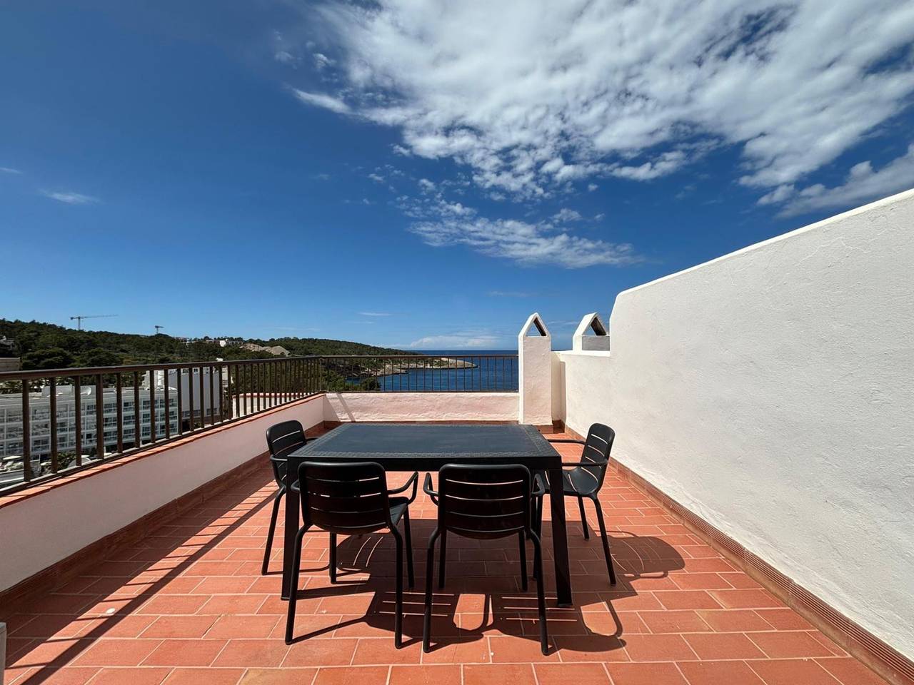 Apartment im Hotel 'Apartamento Doble' mit Gemeinschaftspool in S'Arenal Petit, Sant Joan de Labritja