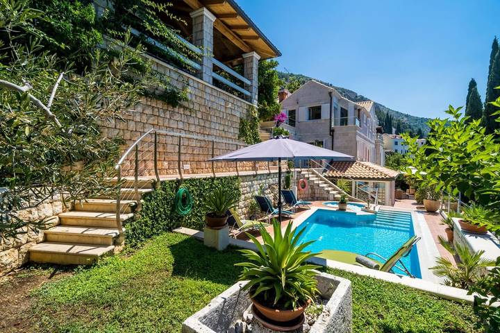 Villa pour 12 personnes, avec jacuzzi ainsi que jardin et sauna à Dubrovnik - 3