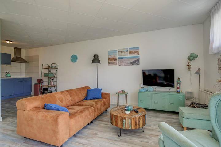 Strandhaus für 4 Personen, mit Terrasse und Balkon/Terrasse in Julianadorp