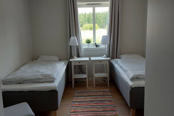 Ferienhaus für 4 Personen, mit Terrasse und Garten in Hjortkvarn - 2
