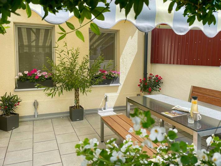 Ferienwohnung für 2 Personen, mit Terrasse in Geyer