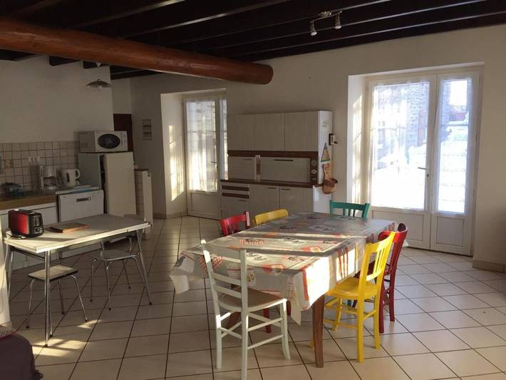 Location de vacances pour 9 personnes, avec vue ainsi que jardin et terrasse à Les Estables - 4