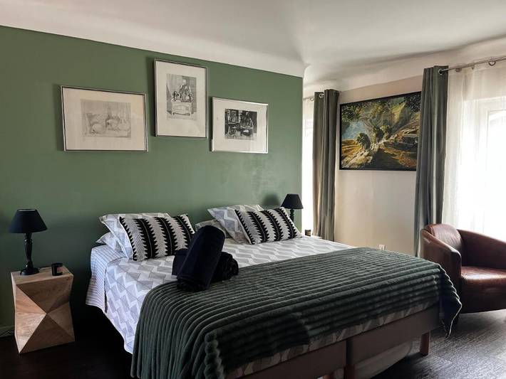 Maison d’hôte pour 2 personnes, avec jardin ainsi que vue et piscine