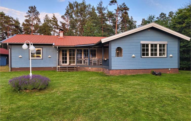Ferienhaus für 6 Personen mit Garten in Hylte, Halland