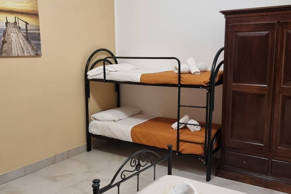 Appartamento intero, Wohnung Cala Pescatori ein paar Schritte vom Meer entfernt in Marina di Ostuni, Salento