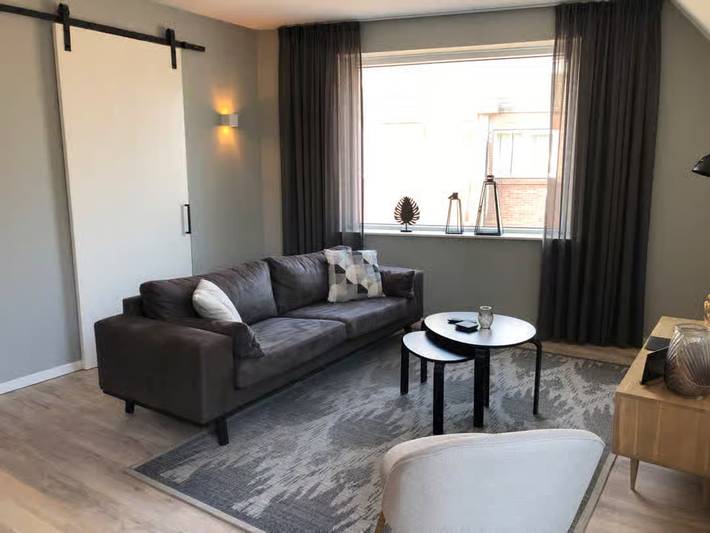 Ferienwohnung für 5 Personen, mit Balkon und Garten sowie Sauna