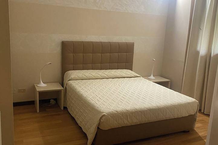 Location de vacances pour 13 personnes, avec jacuzzi et jardin dans San Giovanni Ilarione - 4