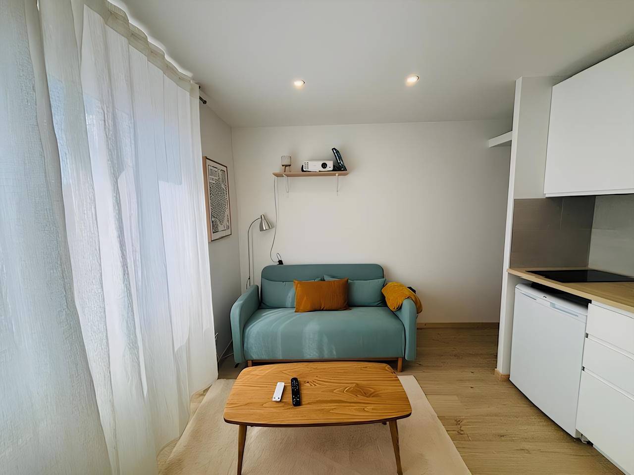 Appartement entier, Studio lumineux, centre-ville et plages Lorient in Lorient, Côte des Mégalithes