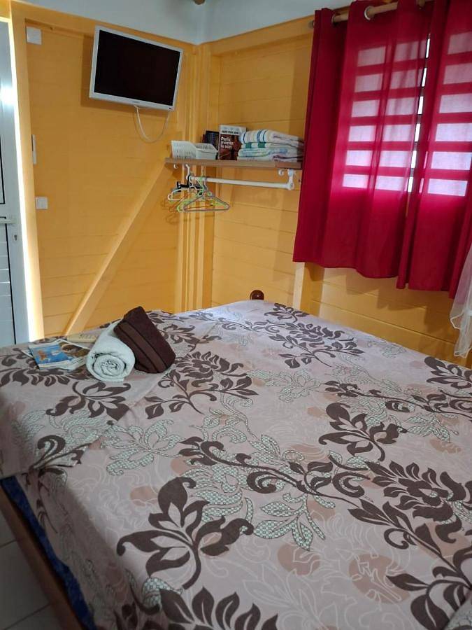 Location de vacances pour 2 personnes, avec jardin et terrasse dans Saint-Louis (Marie-Galante)