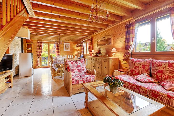 Location de vacances pour 10 personnes, avec Balcon ainsi que Terrasse et Jardin dans Lac de Longemer