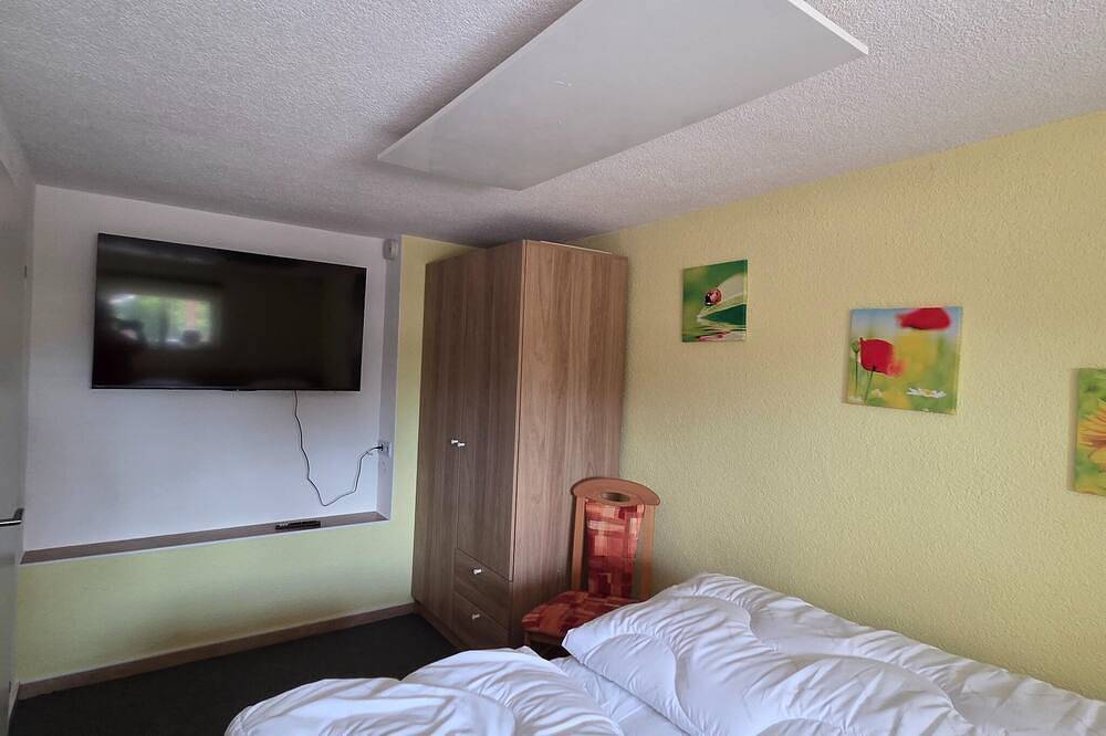 Ski- und Wanderurlaub im Wald Ferienhaus Adlerblick in Schnett, Masserberg
