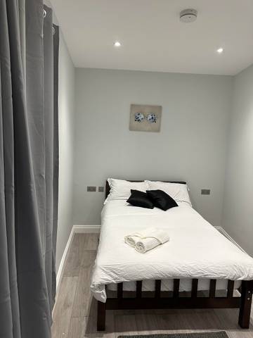 Holiday Apartment for 3 People in Ealing, London, Photo 1