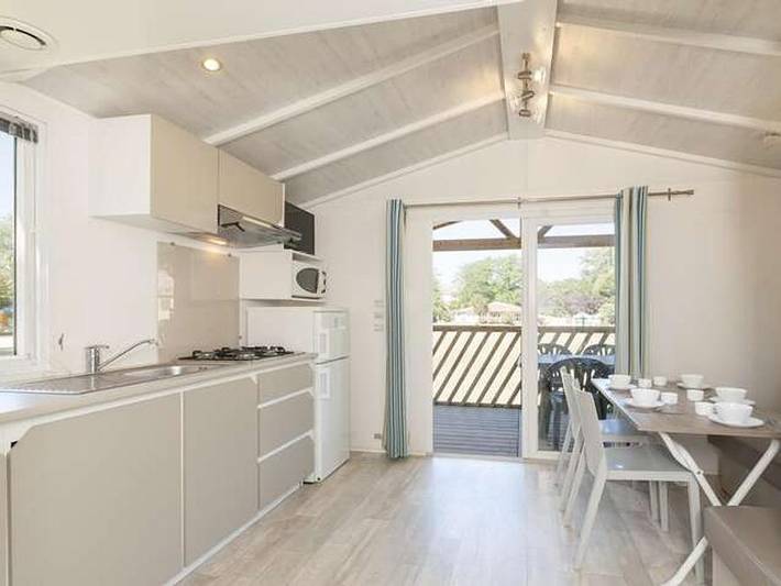 Camping für 4 Personen, mit Kinderpool in Narbonne - 2