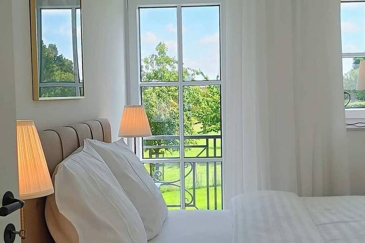 Ferienwohnung für 6 Personen, mit Balkon und Garten in Wesel - 2