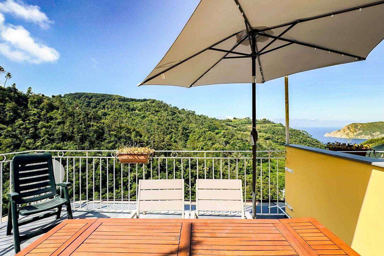 Apartamento entero, Apartamento de vacaciones para 6 personas con balcón/terraza in Vernazza, Vernazza Municipio