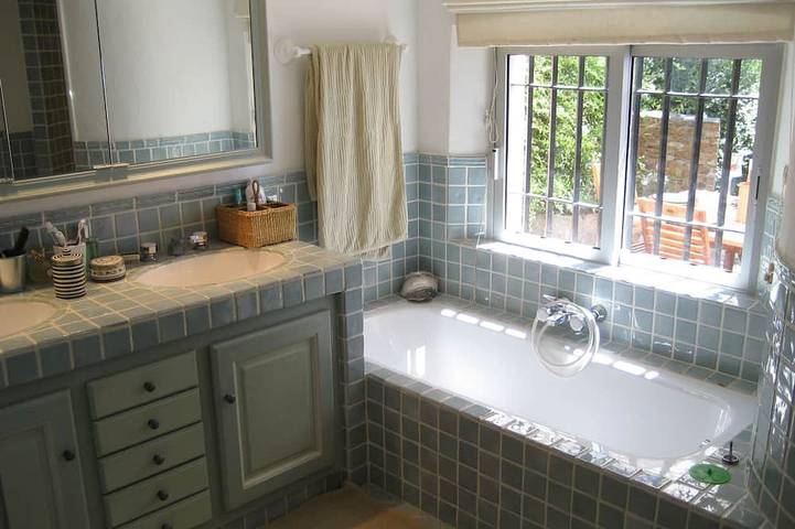 Villa pour 13 personnes, avec jacuzzi et jardin, animaux acceptés à Rayol-Canadel-sur-Mer - 3
