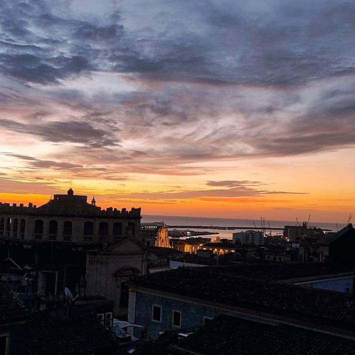 BnB für 3 Personen, mit Terrasse und Ausblick in Catania