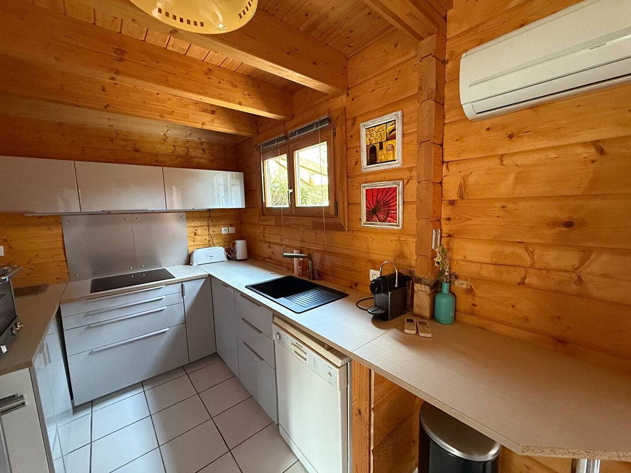 Appartement entier, Charmant Chalet Duplex à Bias – 4/6 Couchages in Bias, Côte d’Argent