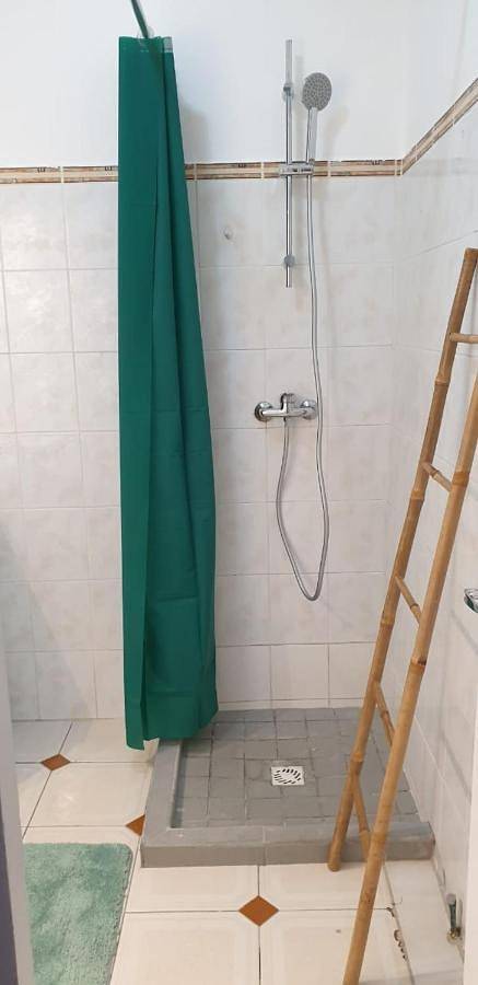 Gîte pour 3 personnes, avec balcon et vue dans Église catholique de Sainte-Anne - 4